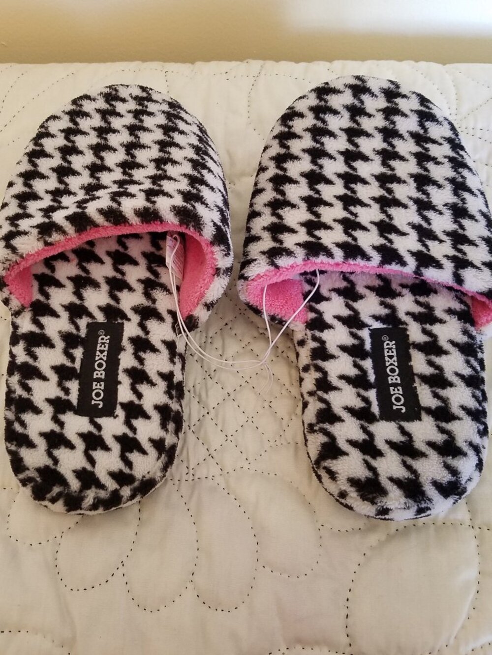 Joe Boxer black and white houndstooth scuff slippers
